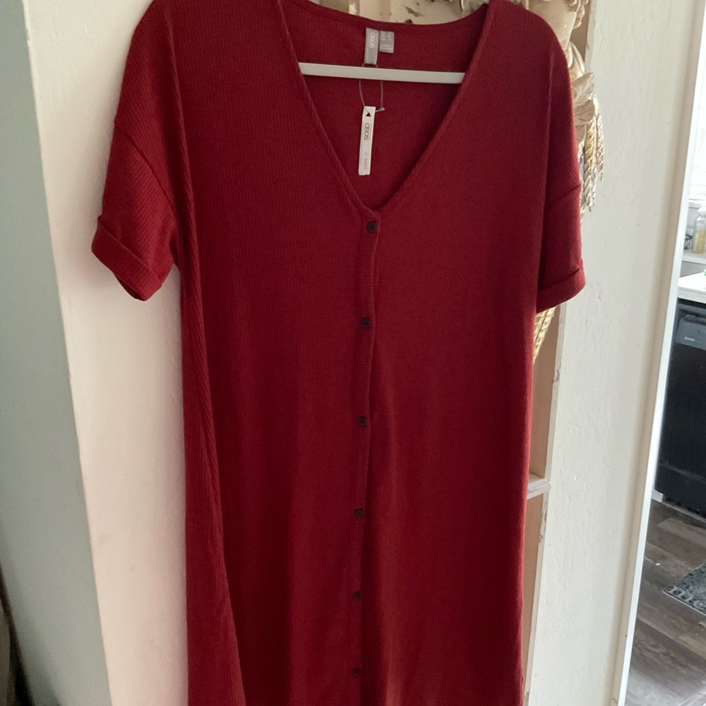 ASOS Deep Red Ribbed V-Neck  Dress Size 6